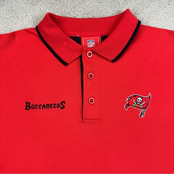 Tampa Bay Buccaneers Shirt Mens Large Red Knit Polo NFL Football Casual Team - Picture 6 of 14